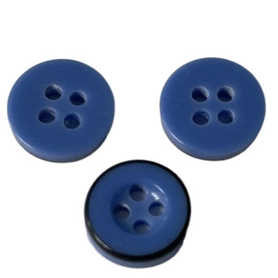 La resina plástica de 4 agujeros abotona el color de 11m m Bule con Rim Use For Sewing negro