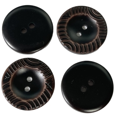 El poliéster de la chaqueta 2-Holes abotona el diseño especial 42L en borde